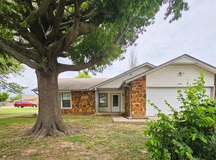 4204 W Toledo St, Broken Arrow, OK 74012