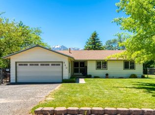 860 Ritter Dr, Gardnerville, NV 89460
