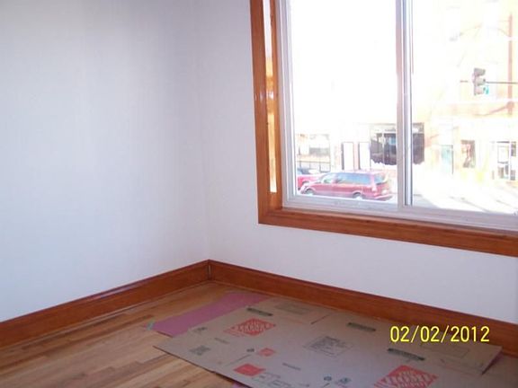2nd image of 2230 N Western Ave #2F