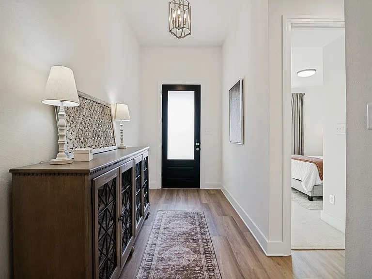 1046 Bearing St — Photo 12