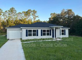 281 Fisher Way, Ocklawaha, FL 32179