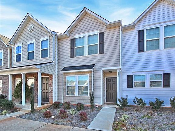 2nd image of 511 Fawnborough Ct