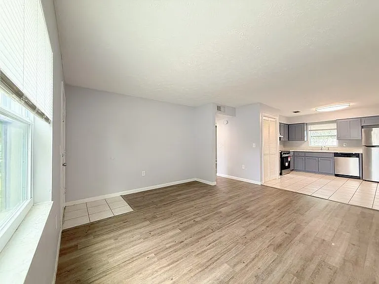 11705 North Dr #B — Photo 11