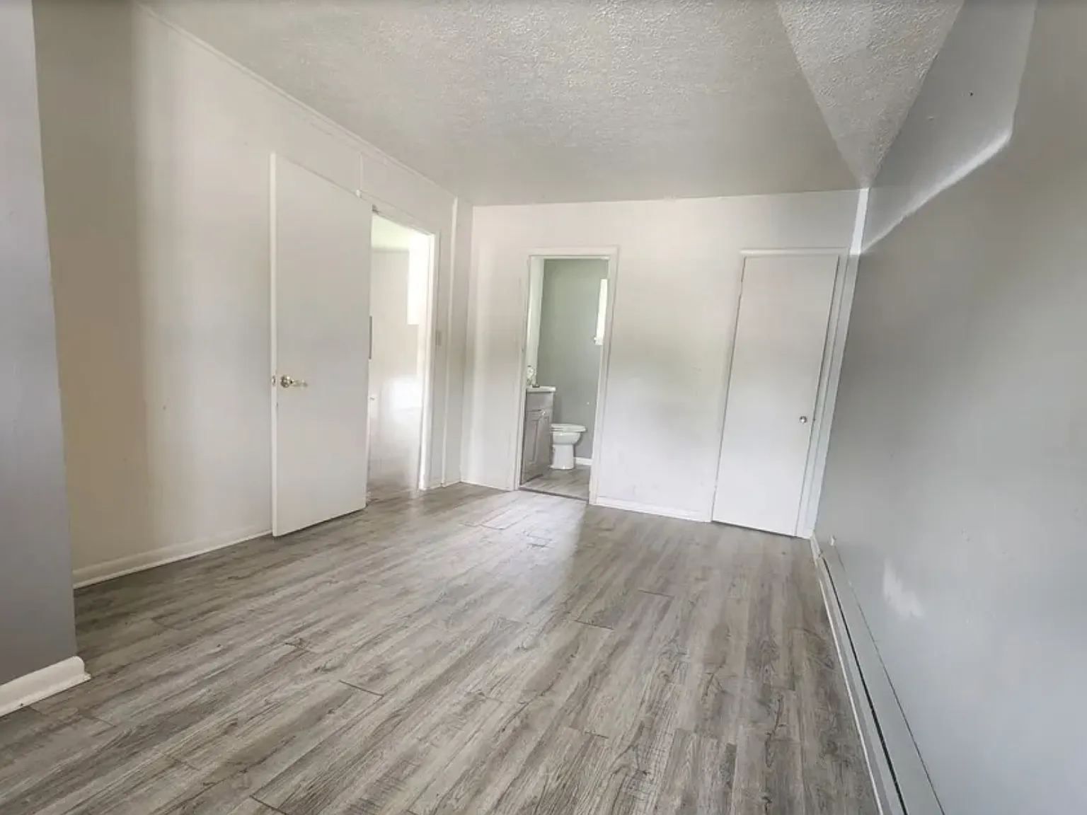 1 bed, 600 sqft, $1,190 — Photo 3