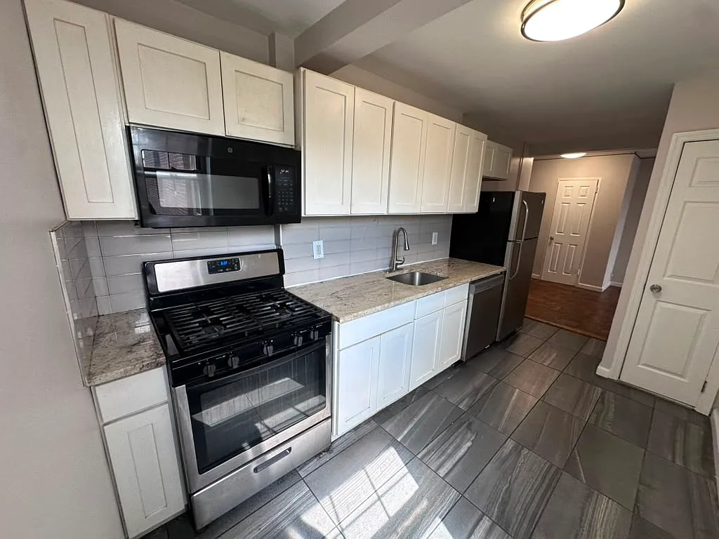 2465 John F. Kennedy Boulevard — Photo 2