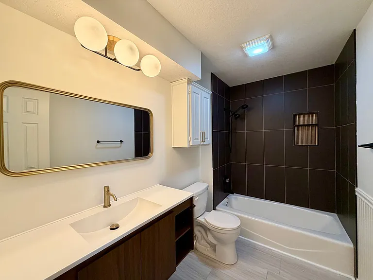 14776 S Alden St — Photo 20