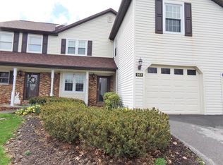 102 Ovenbird Cir, Princeton, WV 24740