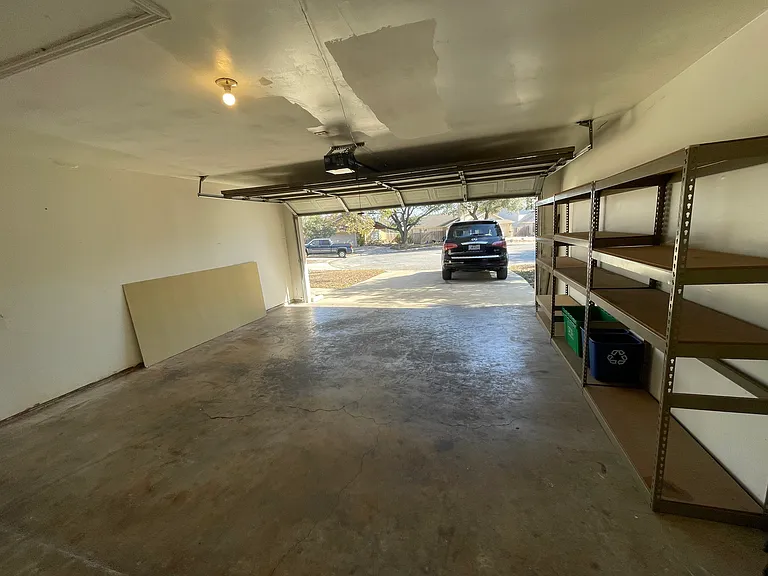 12219 Ridge Cave St — Photo 19