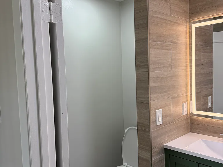 2561 Grassy Point Dr #207 — Photo 8