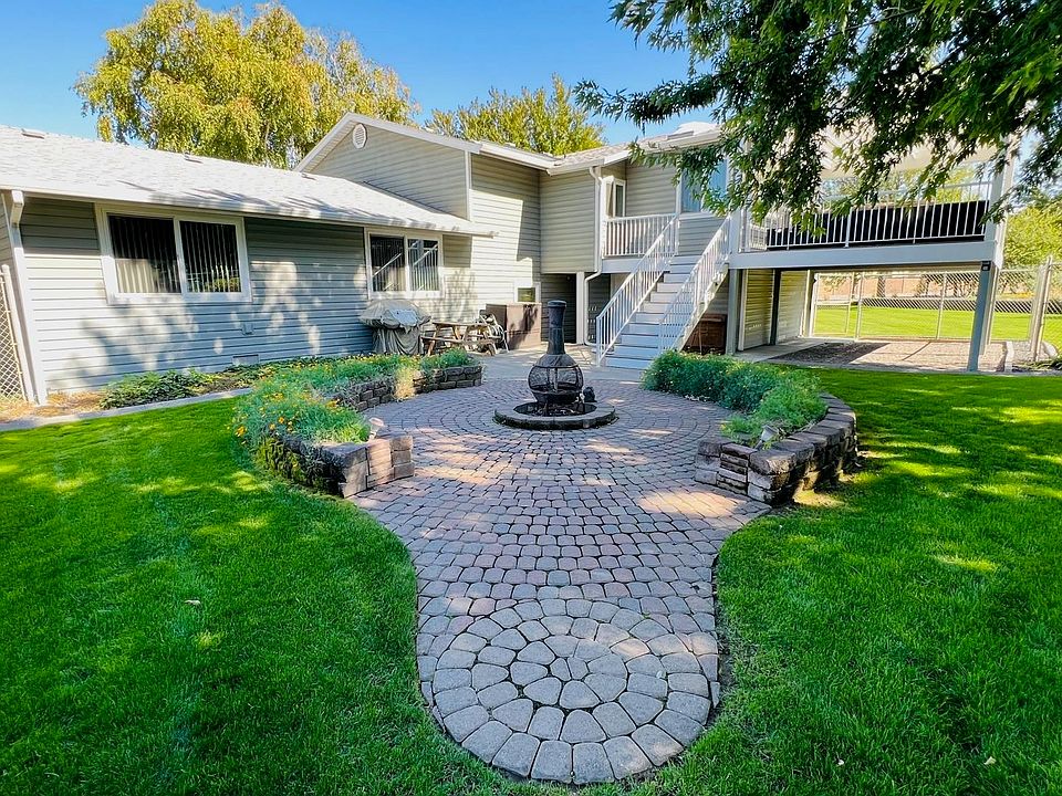 1406 S Kellogg St, Kennewick, WA 99338 Zillow