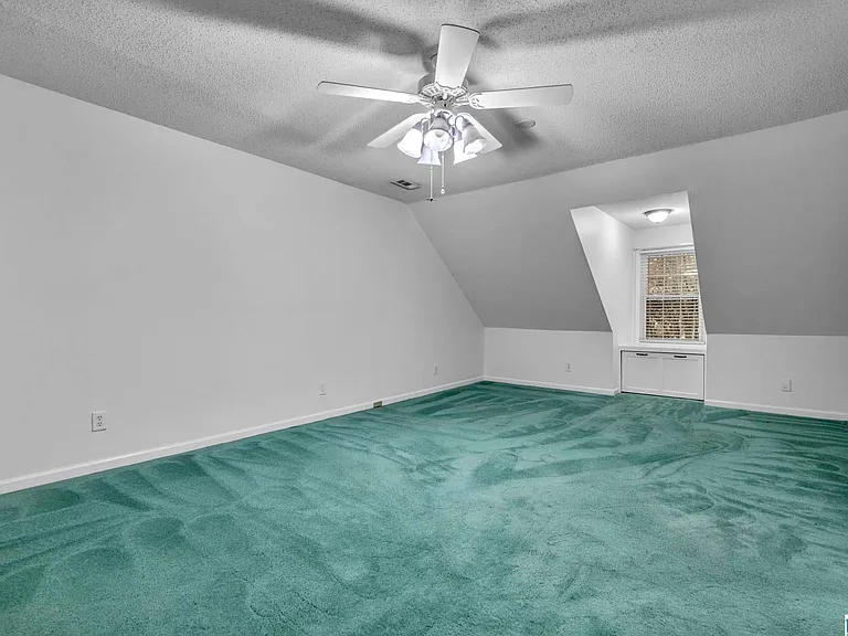 5501 Heath Row Dr — Photo 24