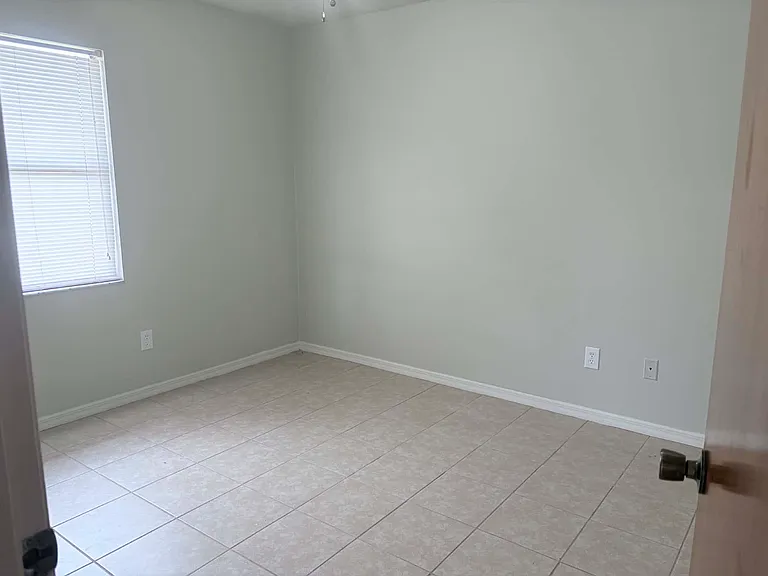 3784 NW Huntsboro St #101 — Photo 8