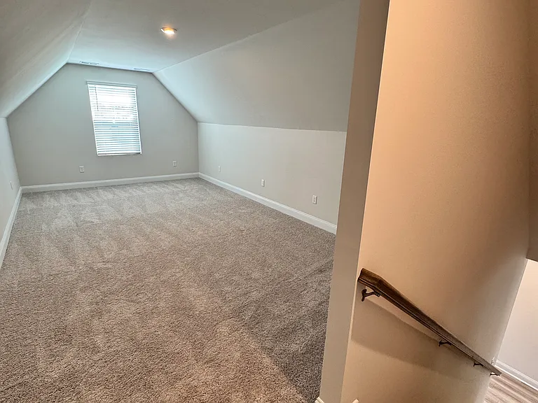 7419 Linda Vista Ln — Photo 17