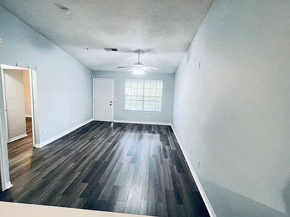 4th image of 149 Reserve 205 Cir