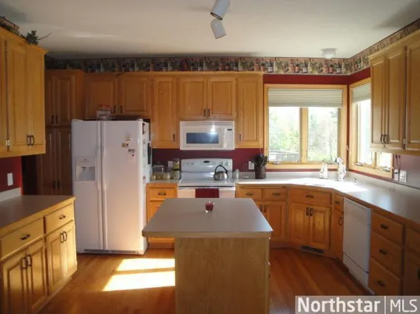 5080 Pondsedge Ln, Prior Lake, MN 55372