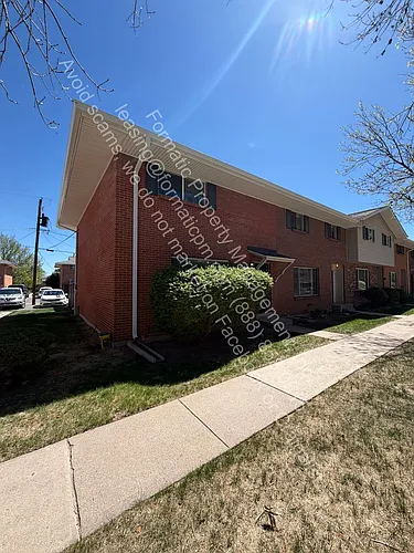 3814 S Yosemite St Photo 1