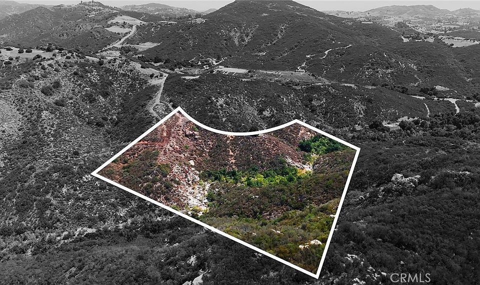 1st image of 15 La Cresta Highlands Cir