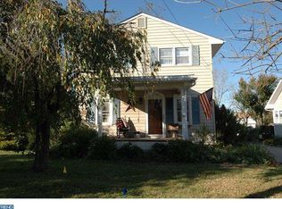 24719 E Main St, Columbus, NJ 08022