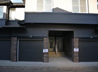 Orchards Crossing, Edmonton, AB T6X 1A3