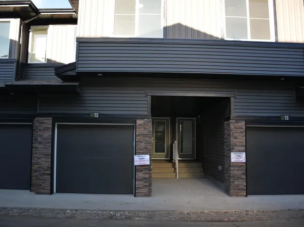 2710 66th St NW #72, Edmonton, AB T6X 1A3