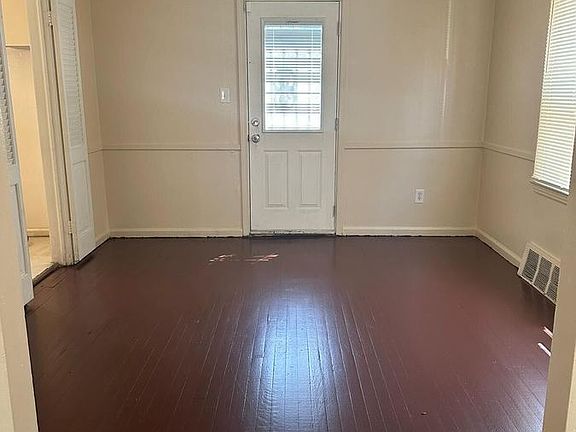 2nd image of 15778 Birwood St