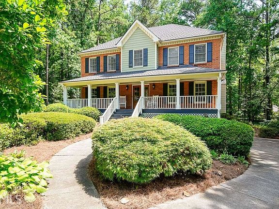 2nd image of 260 Jillian Cir NW