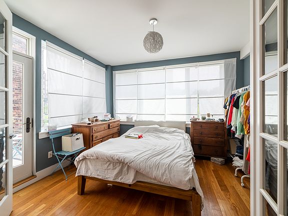 4th image of 871 Bergen St APT 4C