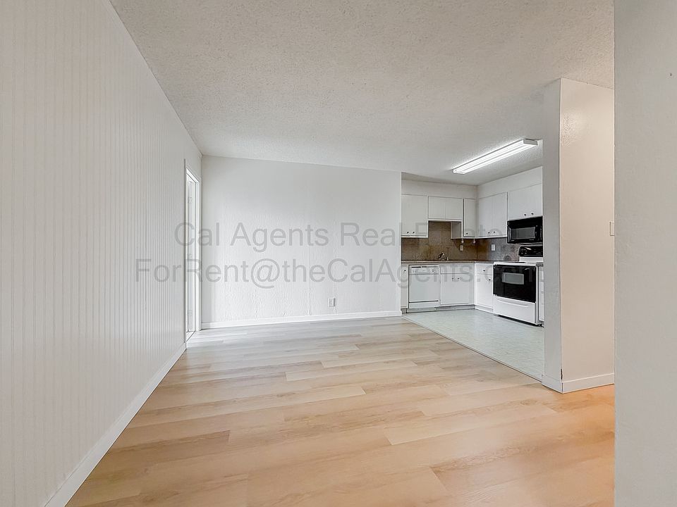 1st image of 2 Panoramic Way APT 106