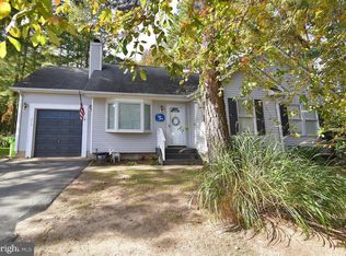 212 Long Point Rd, Stevensville, MD 21666