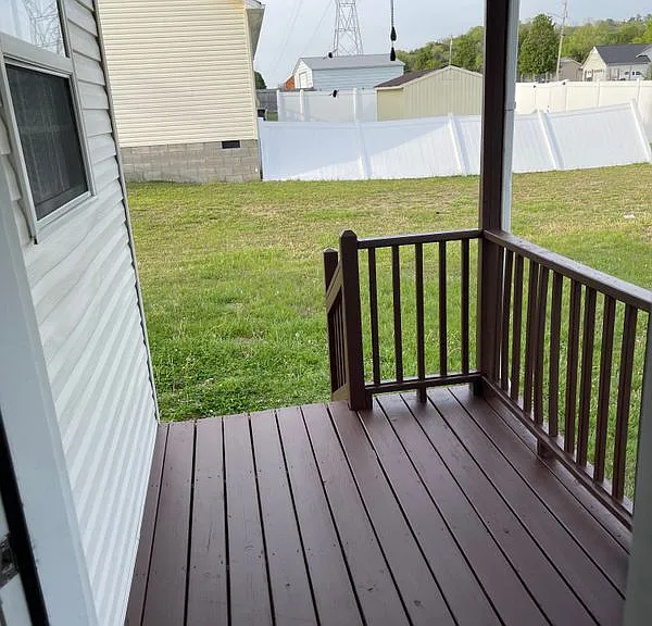 1604 Baucom Dr — Photo 18