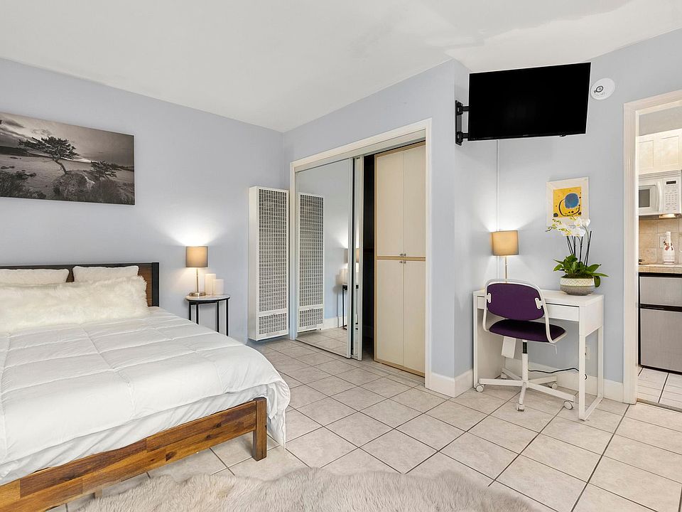 1st image of 2435 3rd St APT 12