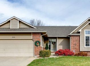 2541 N Watersedge Ct, Wichita, KS 67205