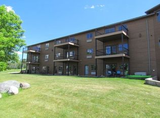 80 Twin Oaks Shr UNIT 23, Lake Metigoshe, ND 58318