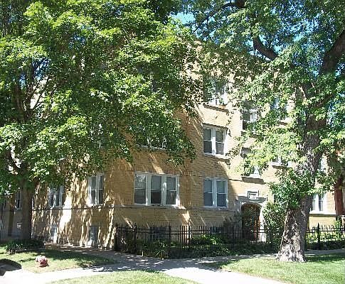1st image of 1634 W Thorndale Ave #1