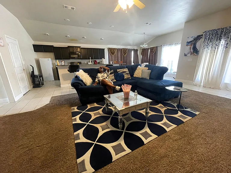 9904 Aloe Ct — Photo 12