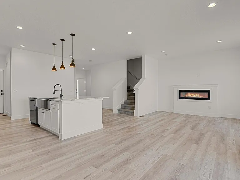 9659 E Idaho Pl — Photo 7