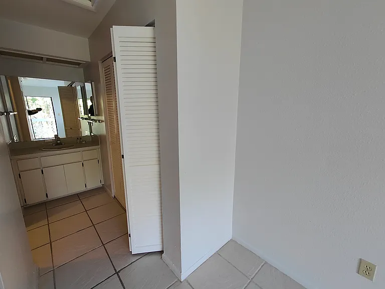302 Avery Ave #3 — Photo 7