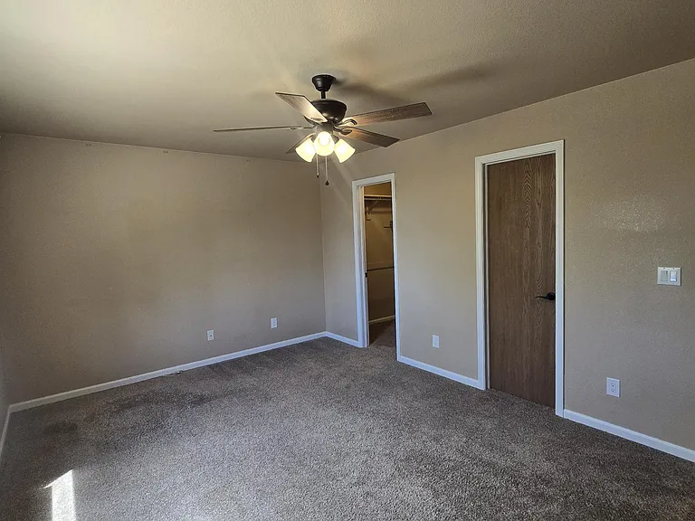 5018 Pathfinder Dr — Photo 11