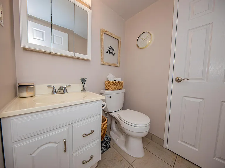 200-210 Lombard St #627 — Photo 9