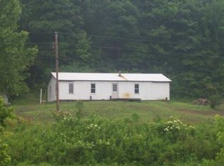 174 Riffe Creek School Rd, Dunnville, KY 42528