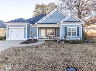215 Gray Fox Xing, Bonaire, GA 31005