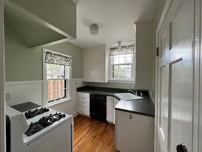 3634 Winchell Rd — Photo 5