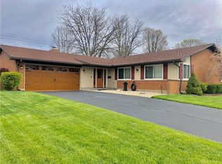 2227 E Rahn Rd, Dayton, OH 45440