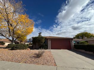 9230 Admiral Lowell Pl NE, Albuquerque, NM 87111