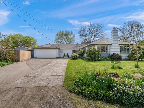 874 NE Birchwood Dr, Hillsboro, OR 97124