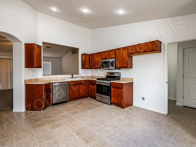 2855 N Melody St — Photo 9