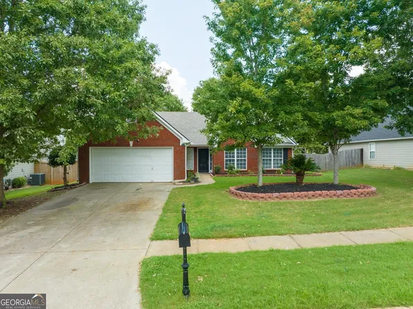 227 Gilliam Ct, Locust Grove, GA 30248