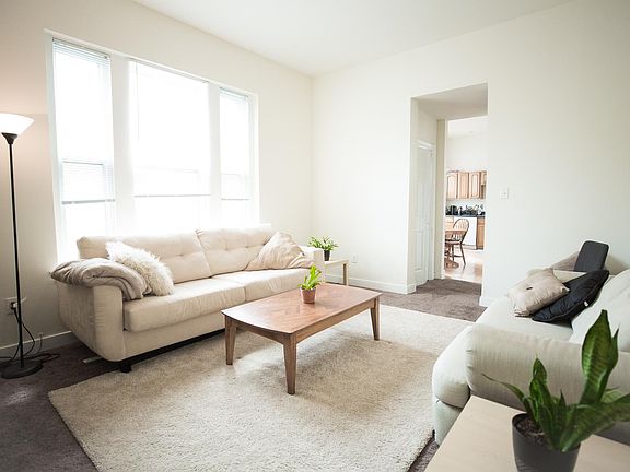 3rd image of 100 N Boulevard APT 1