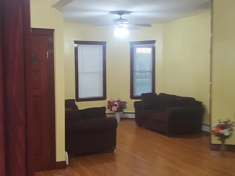8 Buttonwood St #3 — Photo 63