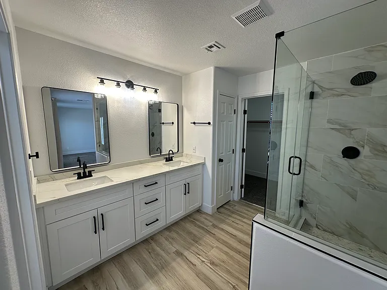 10004 Bonterra Ave — Photo 1